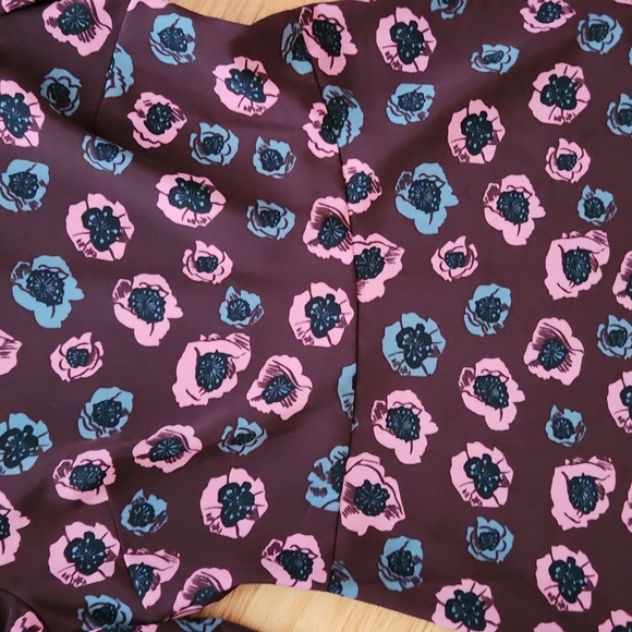 Loft Outlet Size 2 dress with flower print - Picture 7 of 13